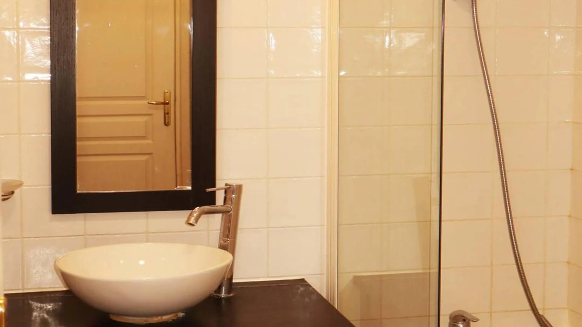 לז אור Appartement De Standing Avec Piscine, Sauna, Hammam Et Wifi - Fr-1-322-70 צרפת